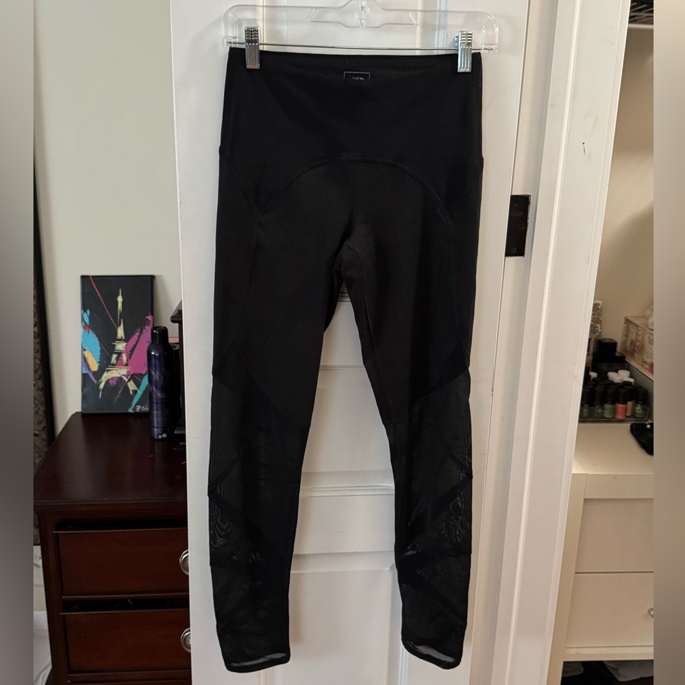 North Face black leggings with mesh bottom